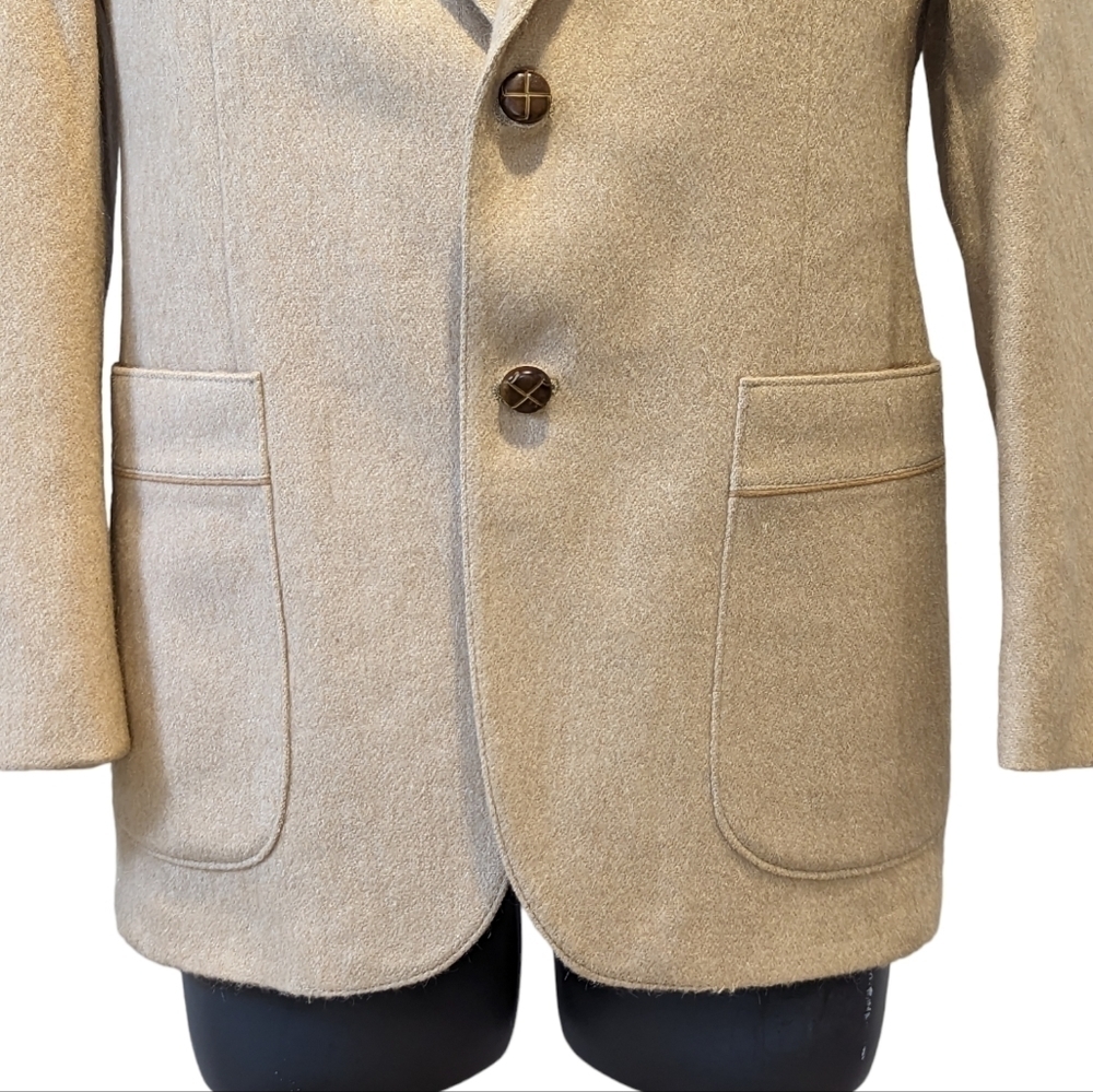 Vintage camel hair blazer - Picture 3 of 14